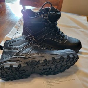 NWT Weatherproof Vintage Mens Jasper Faux Leather Outdoor Hiking Boots.
